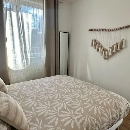 Apartman T2 Proche De La Gare En Bresse *